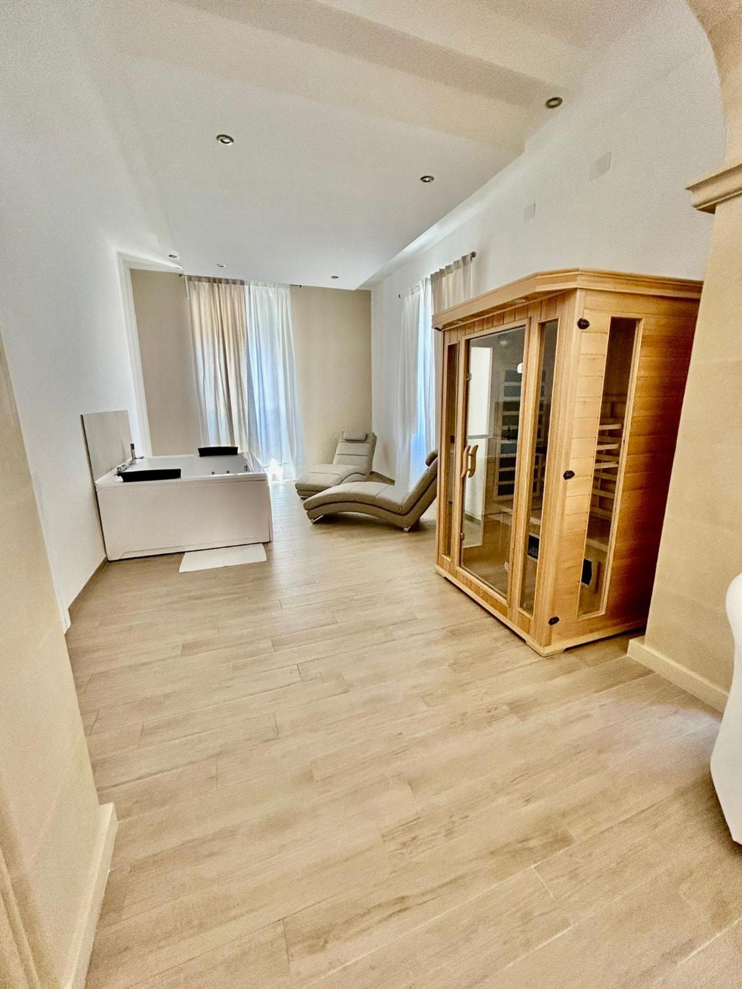Bed E Suite Domar Brindisi Exterior photo