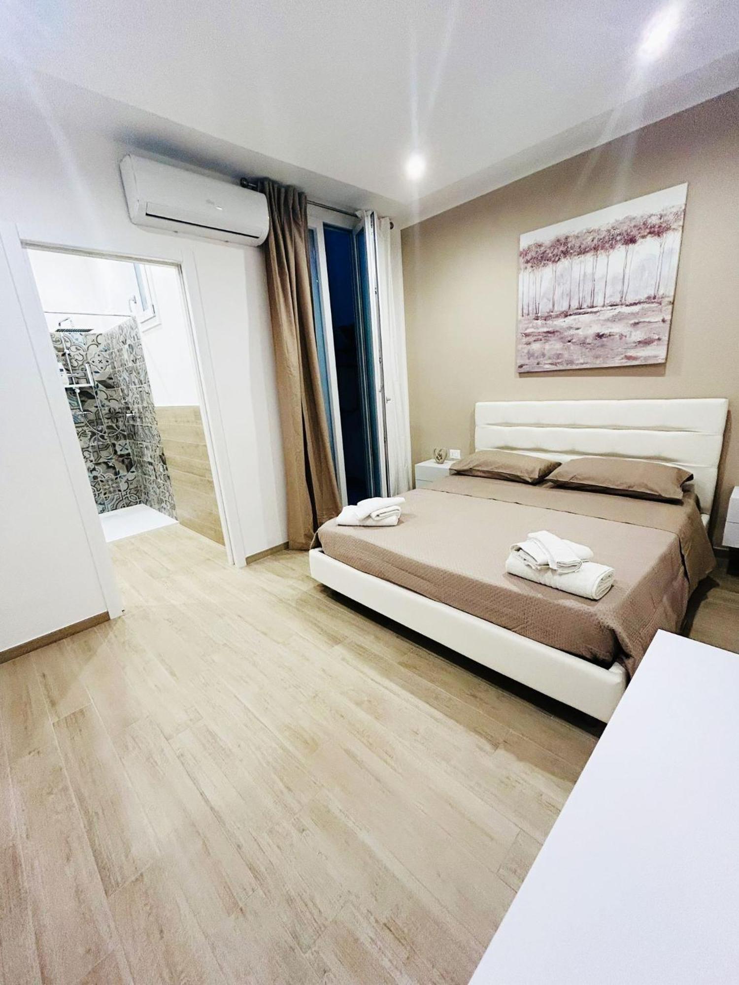 Bed E Suite Domar Brindisi Exterior photo